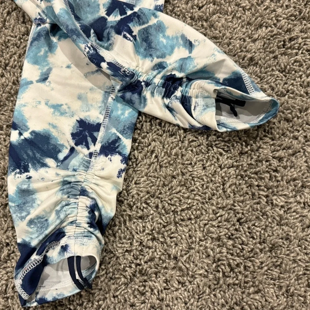 5/$25 Bundle of 2 pairs of girls Old Navy leggings